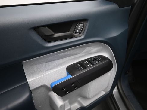 Used 2026 Ford Maverick XLT image 9