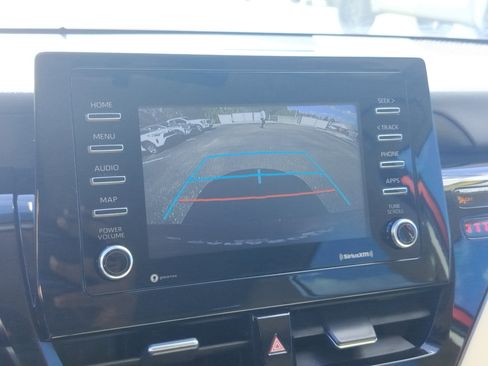 Used 2021 Toyota Camry LE image 24