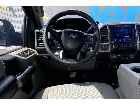 Used 2019 Ford F150 XLT AWD/4WD image 5