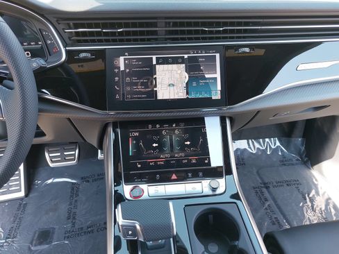 New 2026 Audi SQ8 Premium Plus AWD/4WD image 21