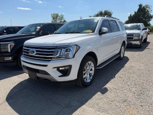 Used 2021 Ford Expedition XLT AWD/4WD image 1