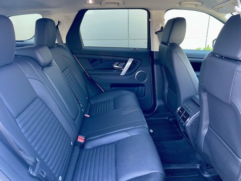 Certified 2025 Land Rover Discovery Sport S AWD/4WD image 31