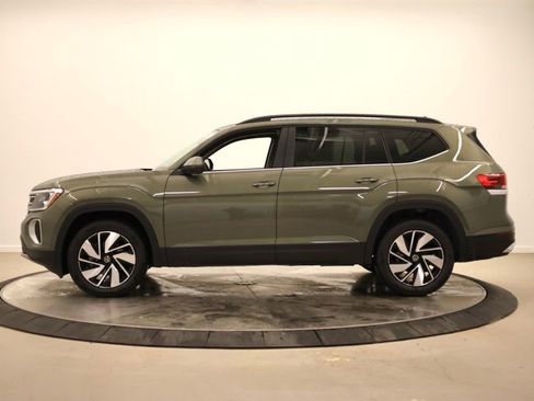 New 2026 Volkswagen Atlas SE image 6