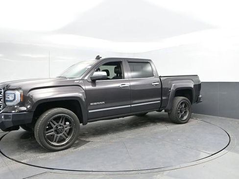 Used 2016 GMC Sierra 1500 SLT w/ SLT Preferred Package AWD/4WD image 9