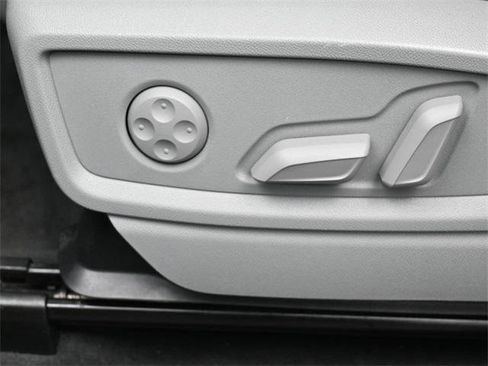 Used 2023 Audi Q5 2.0T Premium Plus image 10