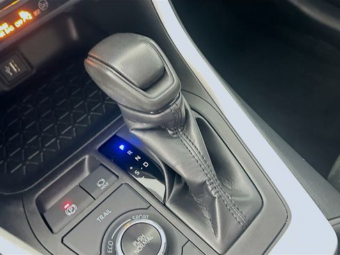 Used 2024 Toyota RAV4 LE image 24