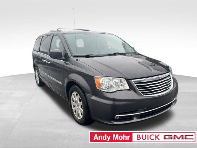 Used 2016 Chrysler Town & Country Touring w/ Driver Convenience Group FWD image 3