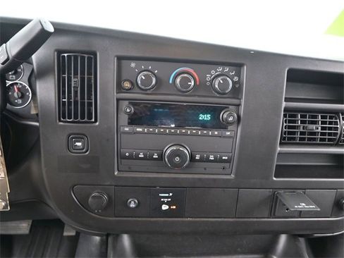 Used 2024 Chevrolet Express 2500 w/ Driver Convenience Package image 8
