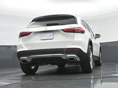 Used 2021 Mercedes-Benz GLA 250 4MATIC image 56