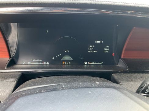 Used 2018 Lincoln Navigator Reserve w/ Technology Package image 22