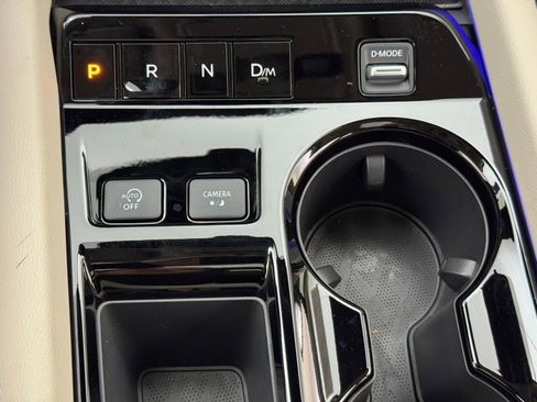 Used 2025 Nissan Murano Platinum image 36