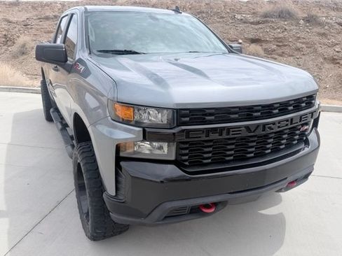 Used 2020 Chevrolet Silverado 1500 Custom Trail Boss w/ Custom Convenience Package AWD/4WD image 3