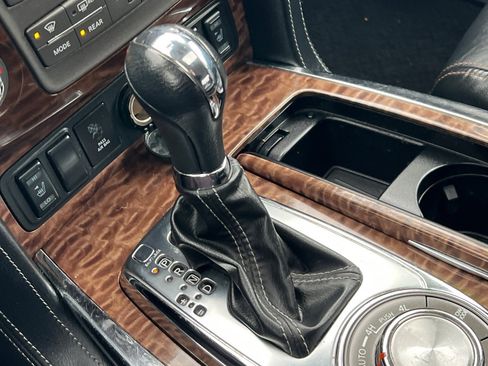 Used 2020 Nissan Armada SL w/ Premium Package image 20