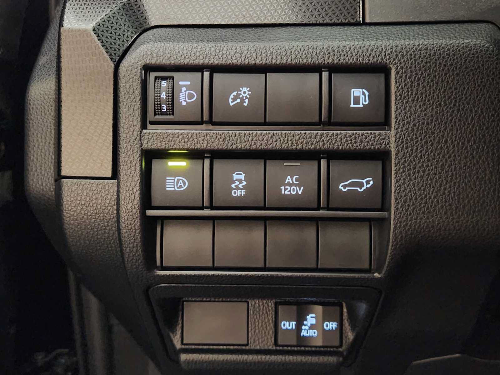 Used 2026 Toyota 4Runner Limited RWD image 22