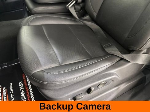 Used 2026 GMC Sierra 1500 SLT AWD/4WD image 12