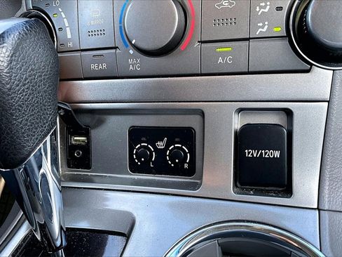 Used 2013 Toyota Highlander Plus image 34