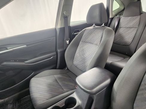 Used 2024 Kia Seltos LX AWD/4WD image 13