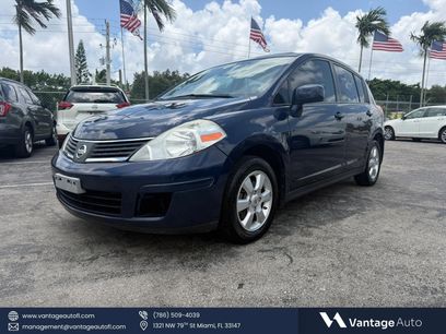 Used 2009 Nissan Versa Hatchback w/ Convenience Pkg