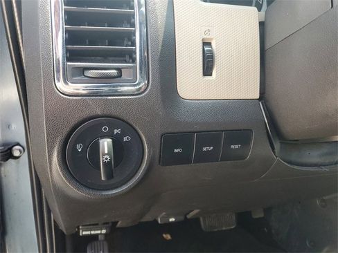 Used 2010 Mercury Mariner 2WD image 13