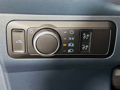 New 2026 Ford Maverick XLT image 18