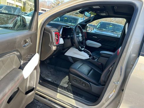 Used 2023 GMC Canyon AT4X image 16