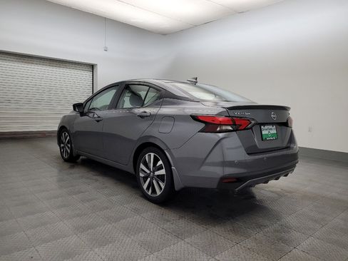 Used 2021 Nissan Versa SR w/ Convenience Package image 5