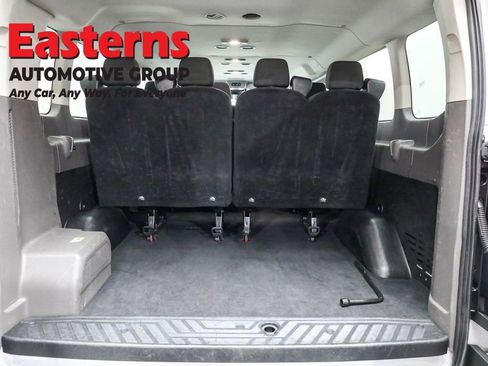 Used 2023 Ford Transit 350 XLT image 9