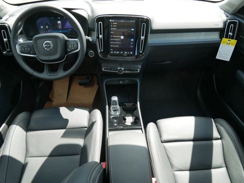 New 2026 Volvo XC40 B5 Plus w/ Climate Package image 7