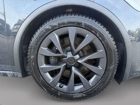 Used 2024 Tesla Model X AWD/4WD image 7