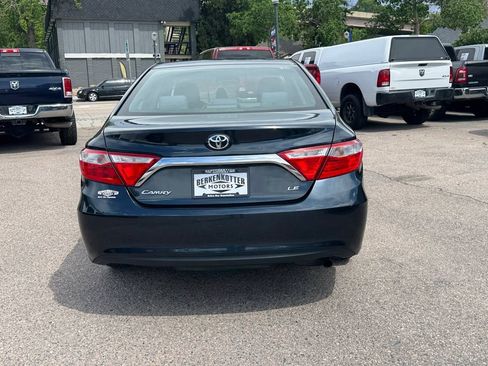 Used 2017 Toyota Camry LE FWD image 4