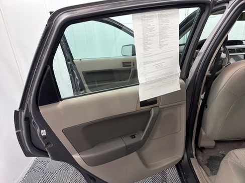 Used 2011 Ford Focus SE w/ 201A Rapid Spec Order Code image 15