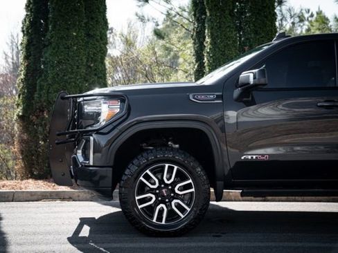 Used 2020 GMC Sierra 1500 AT4 w/ AT4 Premium Package image 12