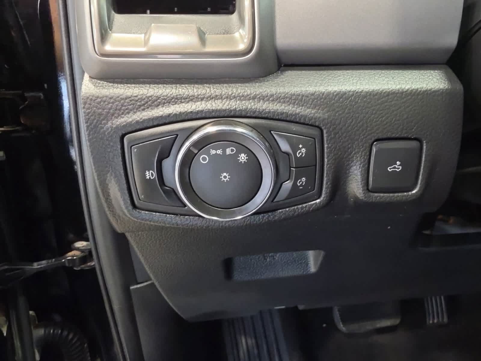 Used 2021 Ford Ranger XLT w/ FX4 Off-Road Package AWD/4WD image 21