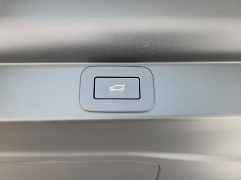 New 2026 Land Rover Range Rover SE AWD/4WD image 14