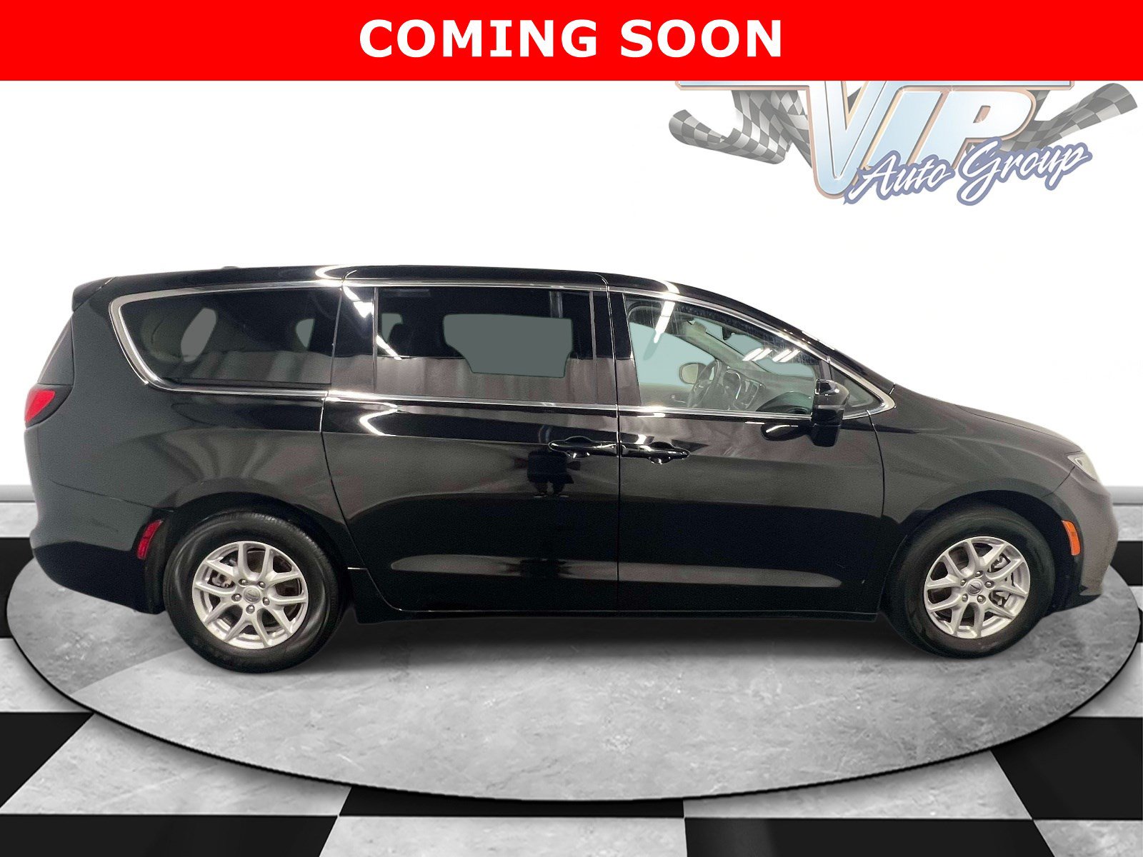 Certified 2024 Chrysler Pacifica Touring-L FWD image 5