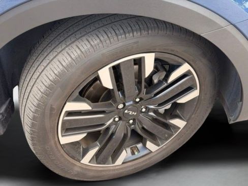 Certified 2024 Kia Telluride SX FWD image 40