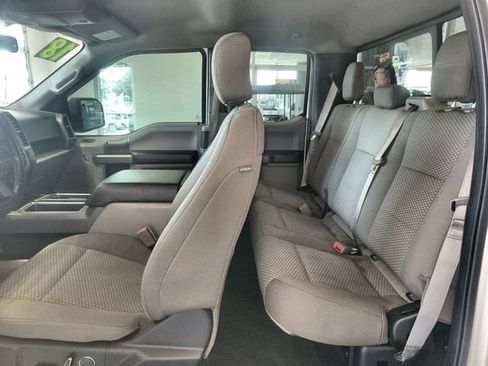 Used 2018 Ford F150 XLT w/ Equipment Group 302A Luxury AWD/4WD image 22