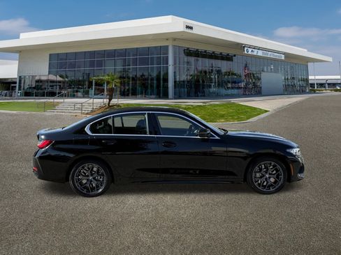 Used 2025 BMW 330i Sedan w/ Convenience Package image 13