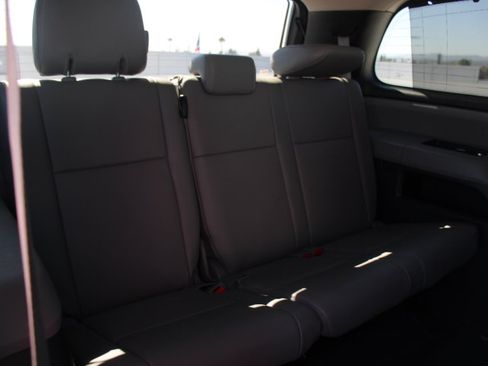 Used 2020 Toyota Sequoia Platinum AWD/4WD image 21