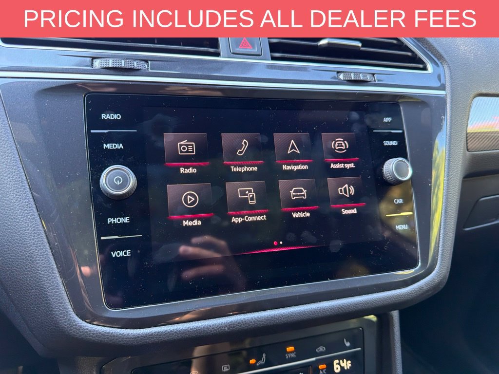 Used 2024 Volkswagen Tiguan SE R-Line AWD/4WD image 12