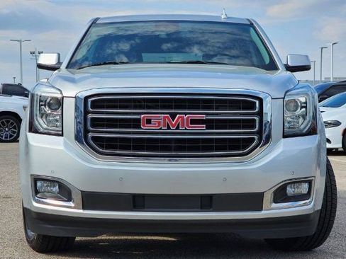 Used 2020 GMC Yukon SLE w/ SLE Value Package AWD/4WD image 14