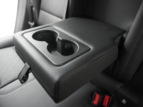 New 2026 Chevrolet Equinox LT w/ Convenience Package II image 43