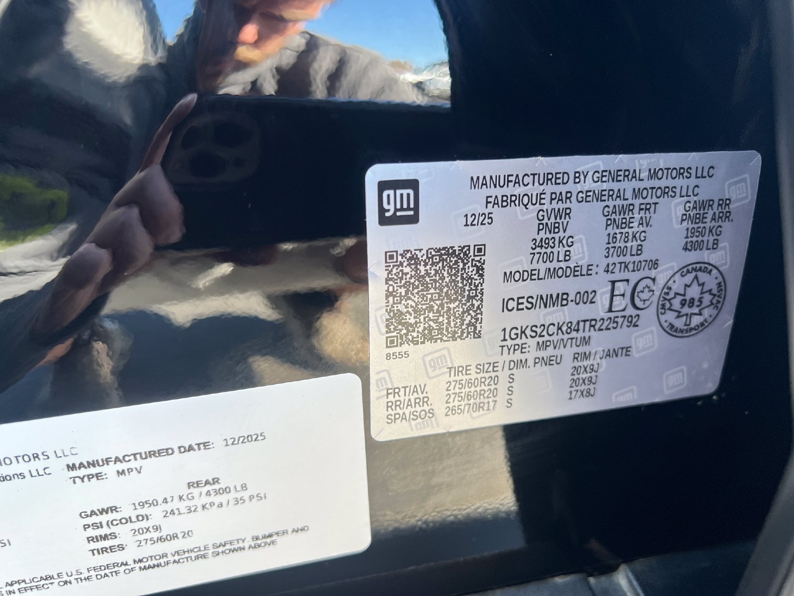 Used 2026 GMC Yukon AT4 w/ Premium Trailering Package AWD/4WD image 32
