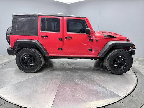Used 2013 Jeep Wrangler Unlimited Sport w/ Connectivity Group AWD/4WD image 4