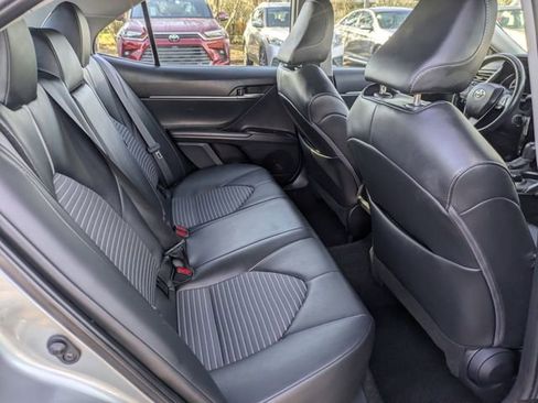 Used 2024 Toyota Camry SE image 28