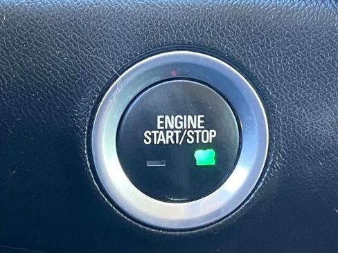 Used 2019 GMC Terrain Denali w/ Advanced Safety Package image 20