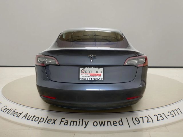 Used 2023 Tesla Model 3 Standard Range RWD image 4