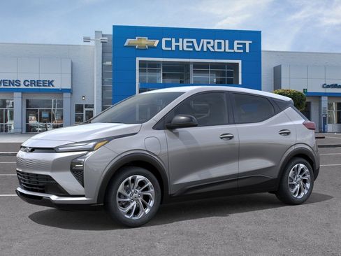 New 2027 Chevrolet Bolt LT w/ Comfort Package FWD image 6