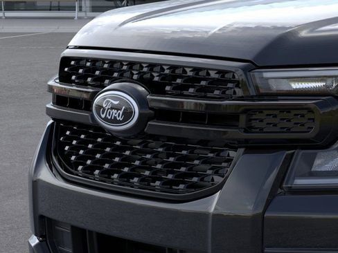 New 2025 Ford Ranger XLT w/ Black Appearance Package image 17