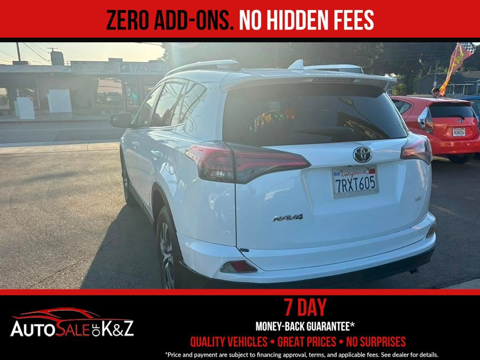 Used 2016 Toyota RAV4 LE FWD image 13